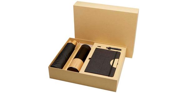 Coffret cadeau Carmen avec carnet à couverture rigide A5 et stylo bille (encre noire)