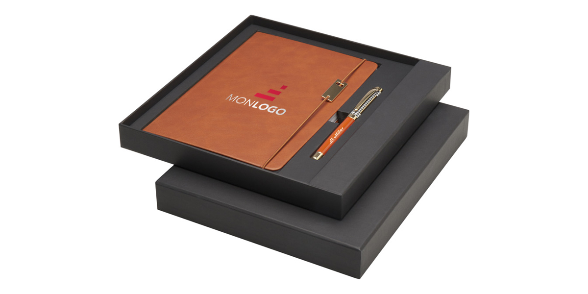 Ensemble Legato comprenant carnet A5, stylo bille et stylo roller (encre bleue)