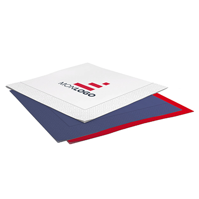 Serviettes en papier pli 1/4