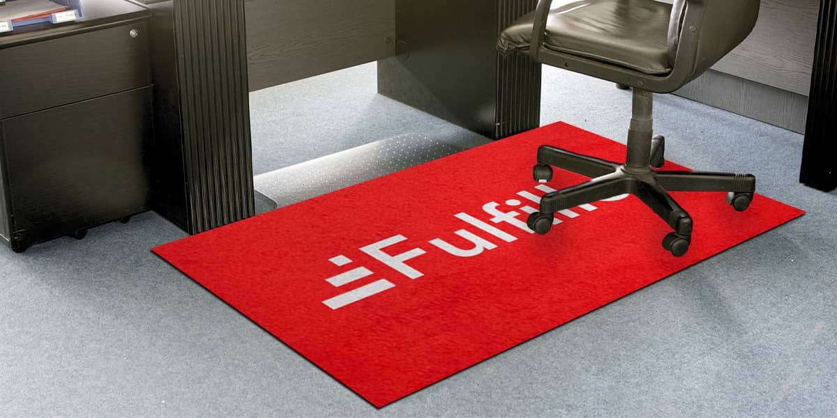 Tapis d'entrée personnalisé avec bordure en caoutchouc